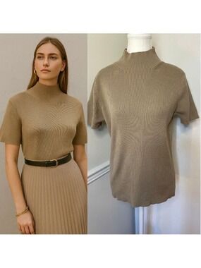 Outline Mock Neck Ribbed Short Sleeve Sweater